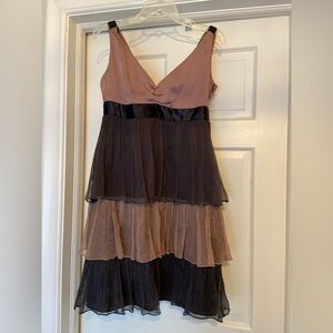 Zara Silk & Polyester Tiered V-Neck Women's Dress in Mauve and Dark Grey
